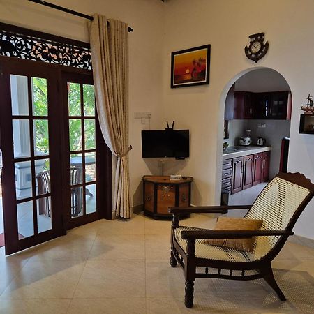 Aliya Lanka Hotell Beruwala Exteriör bild