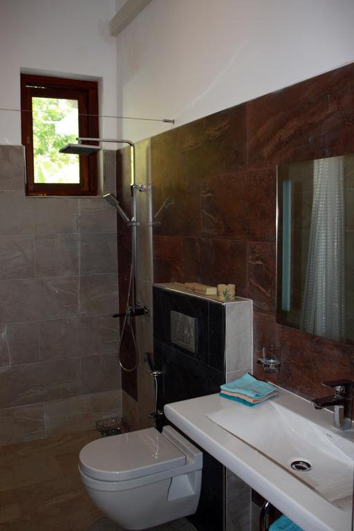 Aliya Lanka Hotell Beruwala Exteriör bild