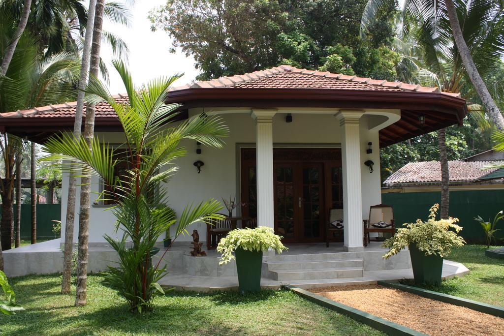 Aliya Lanka Hotell Beruwala Exteriör bild